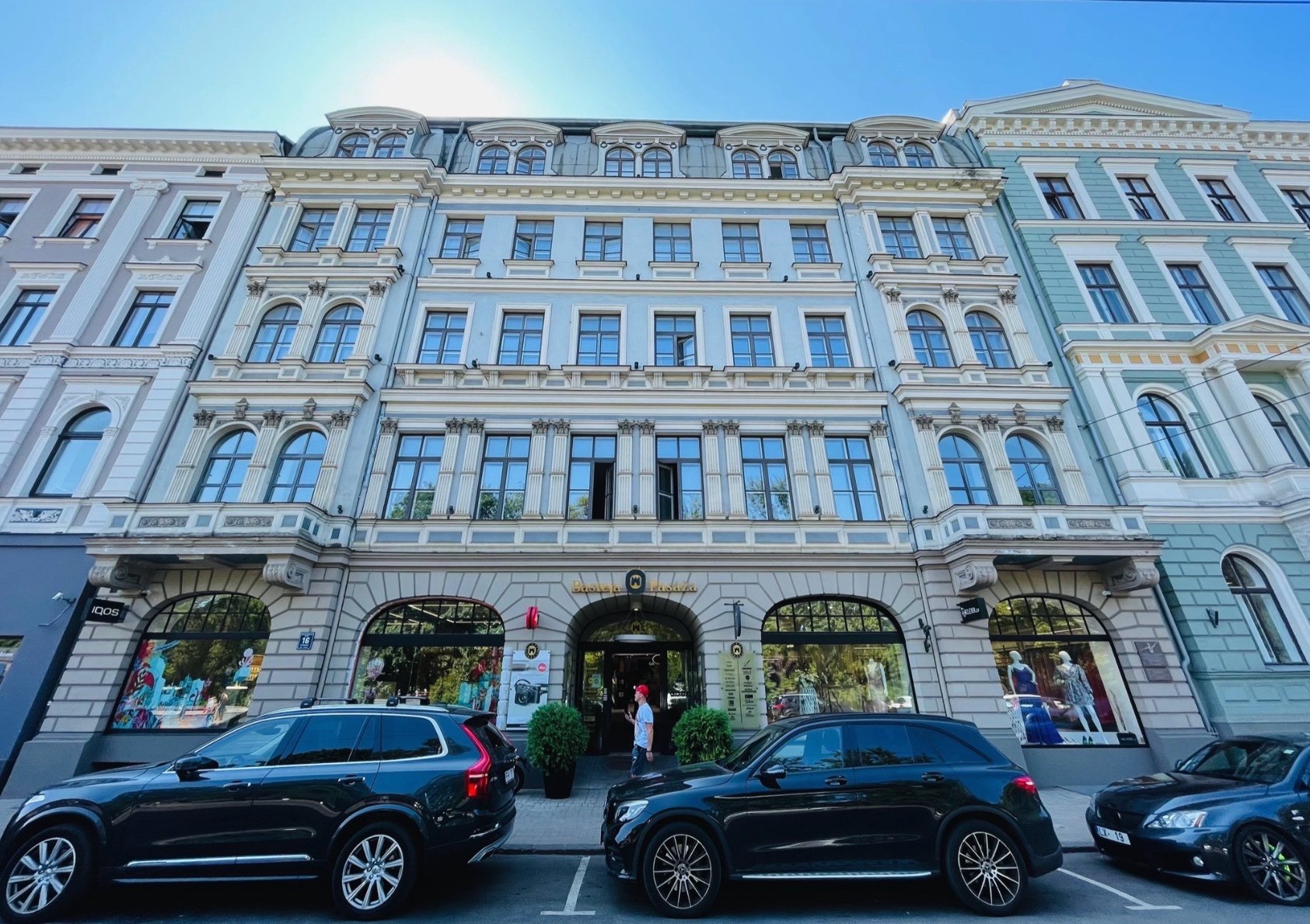 Basteja Pasāža building exterior — CEOFLIGHTS Riga office, Z.A. Meierovica bulvāris 16